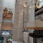 Locadiera Pansion إرموبولّي