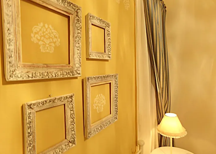 Locadiera Pansion 2* Ermupoli