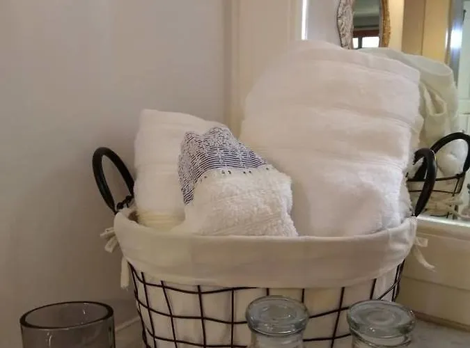 Zajazd Locadiera Pansion Ermupoli