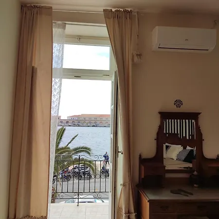 Locadiera Pansion イン エルムポリ