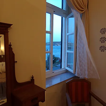 Gasthof Locadiera Pansion Ermoupoli