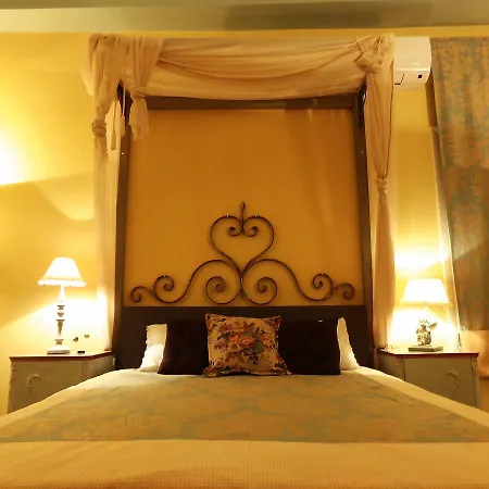 Locadiera Pansion イン 2*