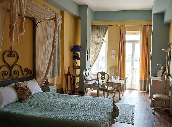 Locadiera Pansion Ermoupoli