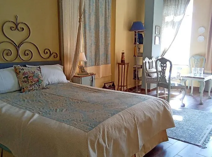 Locadiera Pansion 2* Ermoupoli