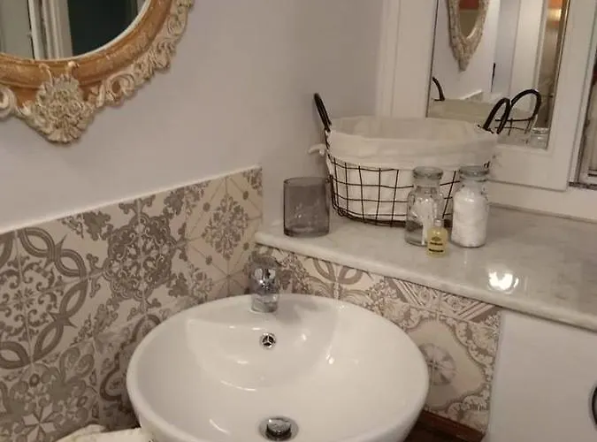 Värdshus Locadiera Pansion 2*